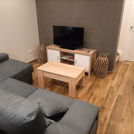 El Huertecillo Apartment วิลยานูเอวา เด ลอส อินฟานเตส ภายนอก รูปภาพ